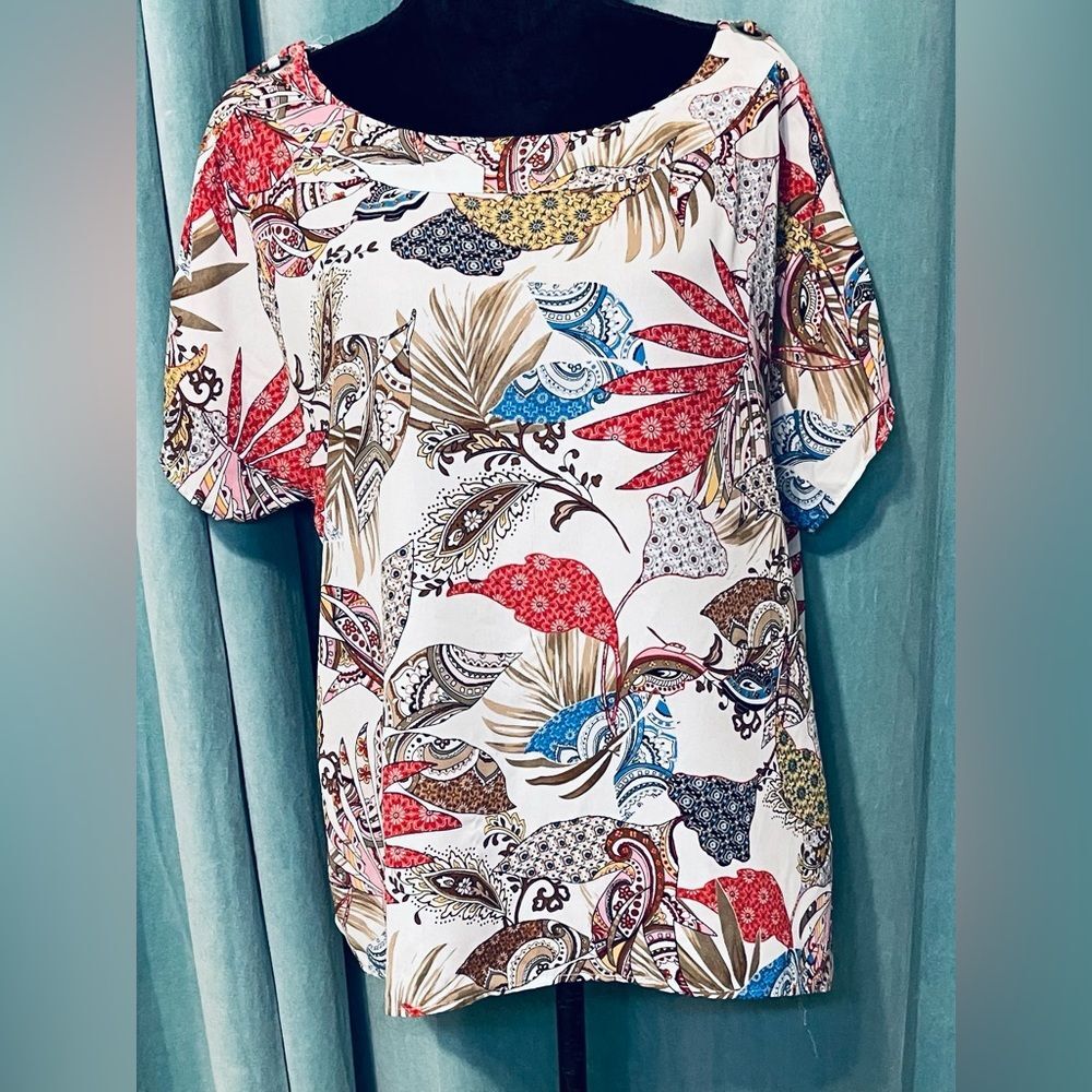 Melissa Paige Blouse SZXL White Popover Split Grommet Sleeve Geo Nature Print